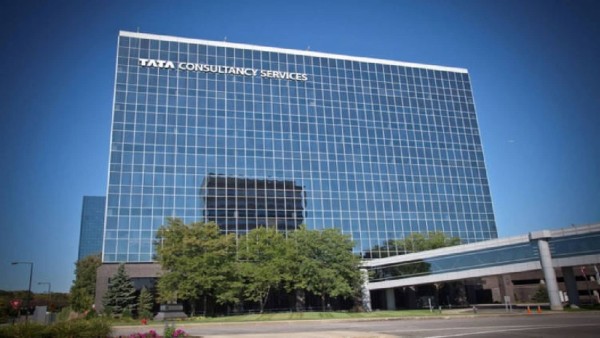 TCS full year net headcount declines for first time in 19 years