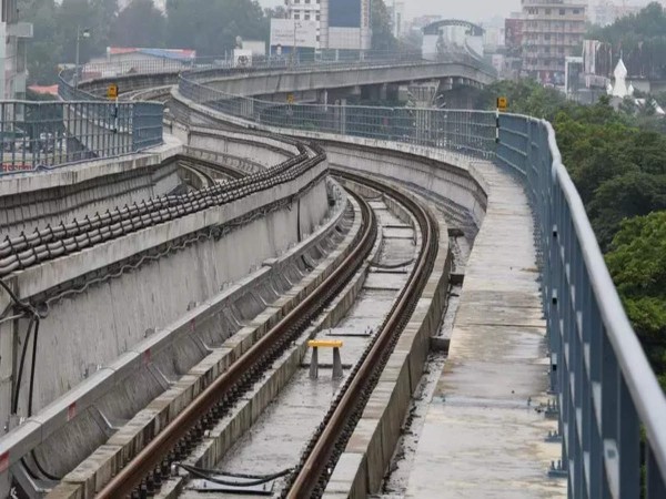 Kochi metro to begin construction of two more stations on phase II