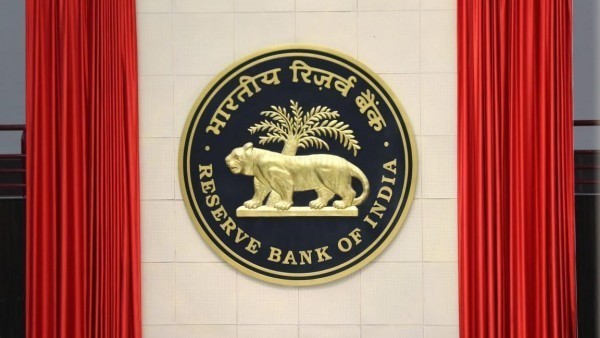 RBI holds repo rates at 6.5%; blames it on sticky food inflation