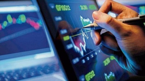 Intraday stocks for today under ₹100: Experts pick shares to buy today